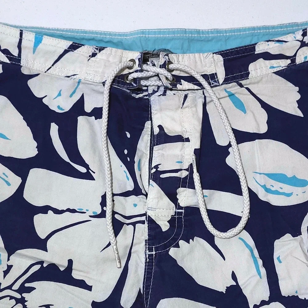 Tommy Hilfiger Floral Board Shorts Mens Large Swim Trunks Navy White Y2K Surf
